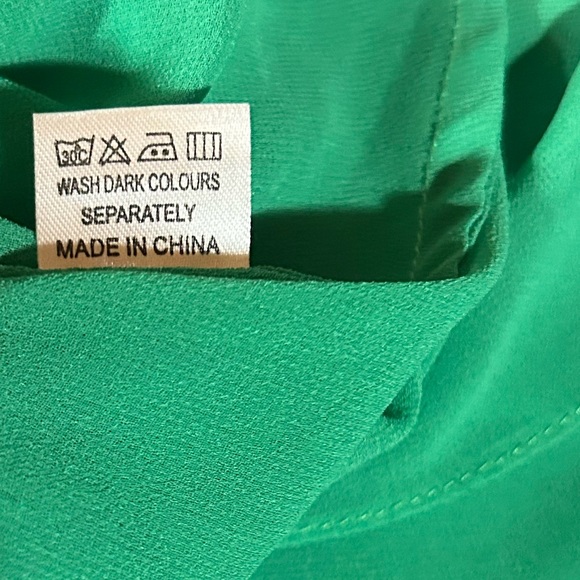 Veinfuns Green Silk Chiffon Dress Layered Asymmetrical Hem - Picture 11 of 11